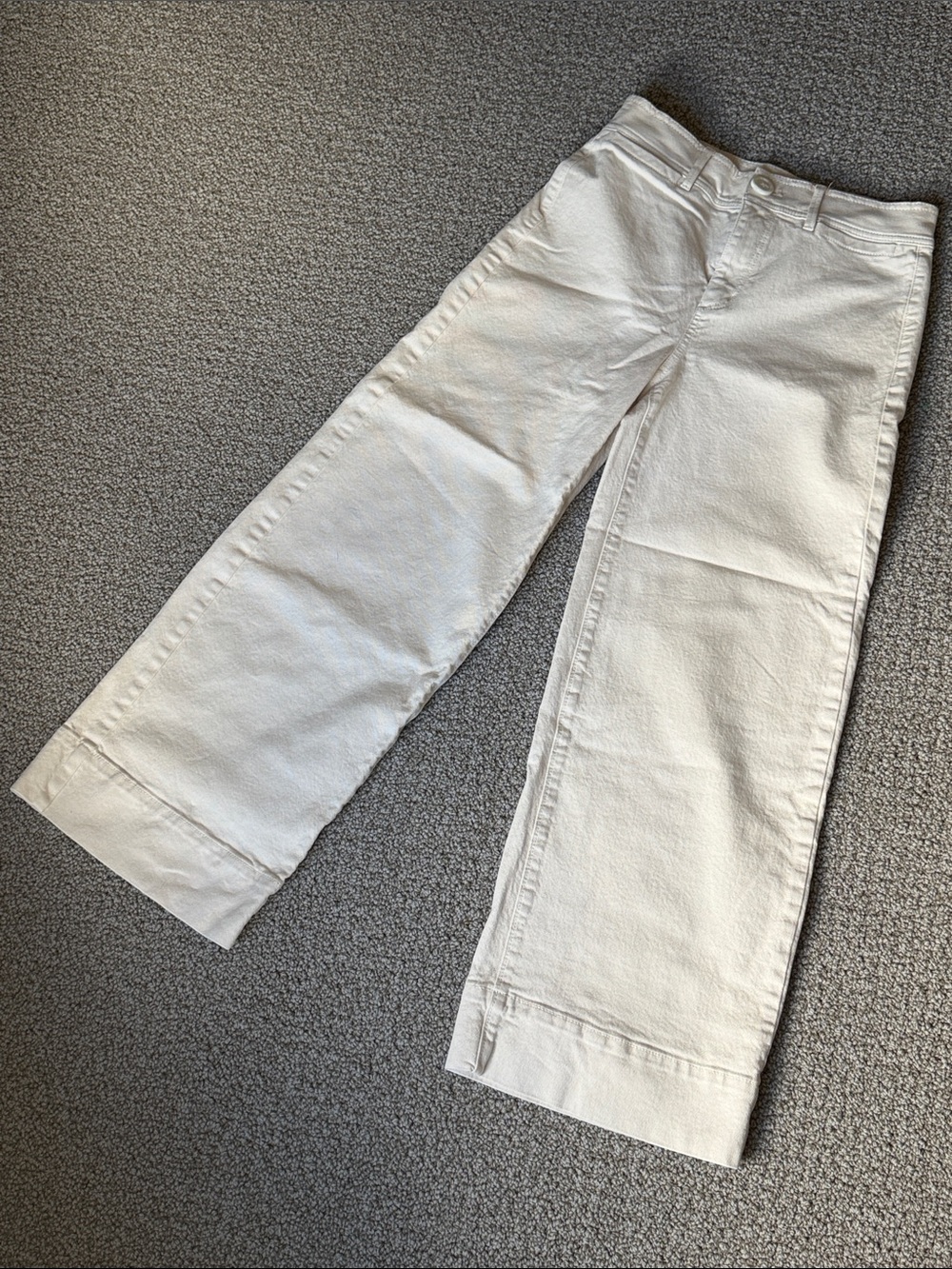 Ann Taylor White Wide Leg Cropped Pants Size 0